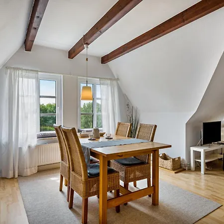 Silbermoewe 아파트 펠웜